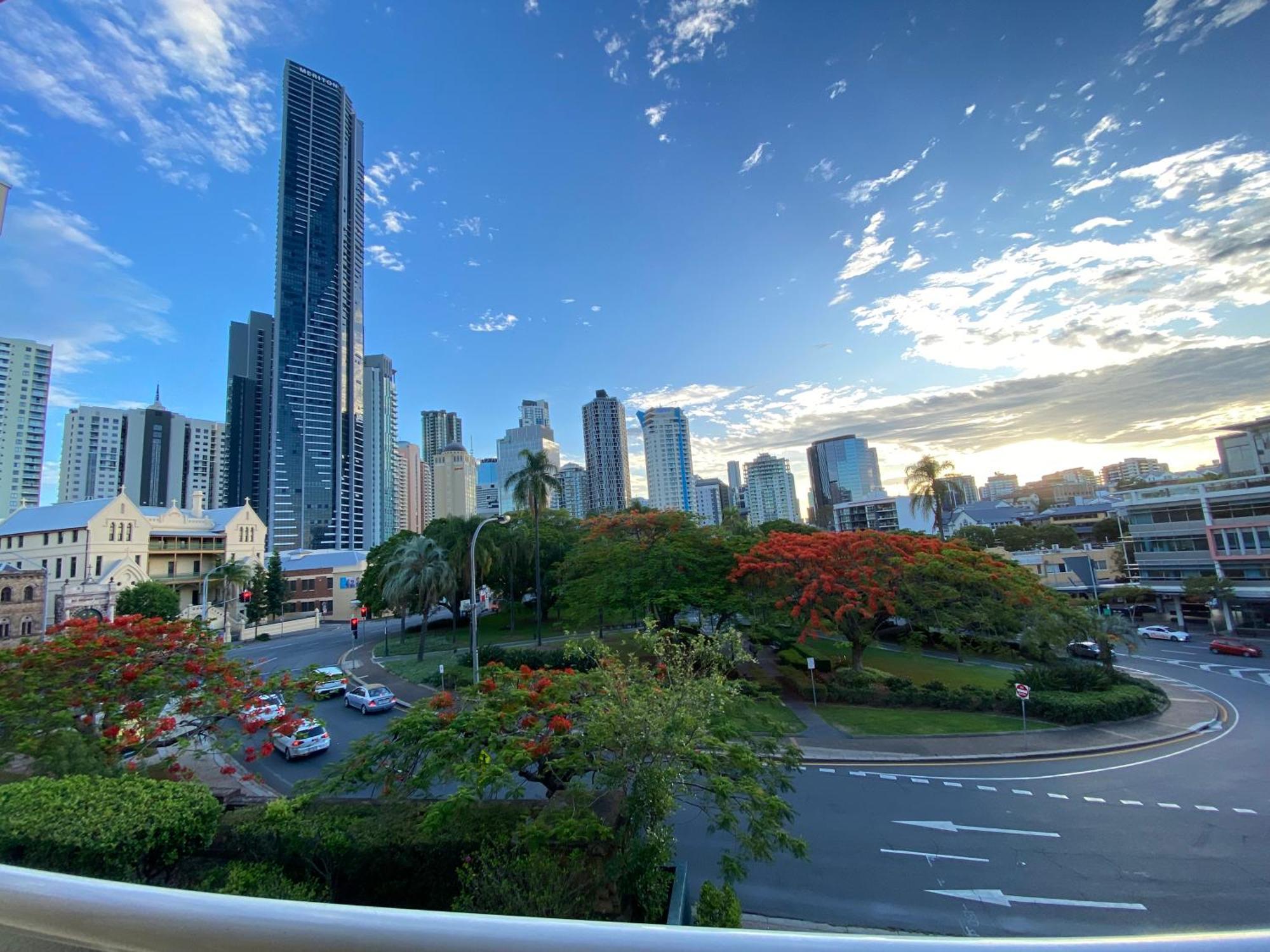 City/Valley Resort Apartment Brisbane Esterno foto